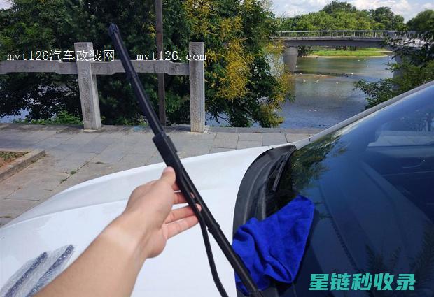 DIY雨刮水：简单配方与制作步骤全解析 (自己做雨刮水)