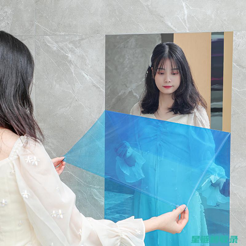 镜子防雾贴纸 vs 湿巾：哪种更环保？ (镜子防雾贴纸有用吗)
