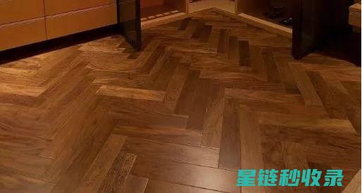 木质地板污渍去除秘方，持久光亮不褪色 (木质地板污渍如何清理)